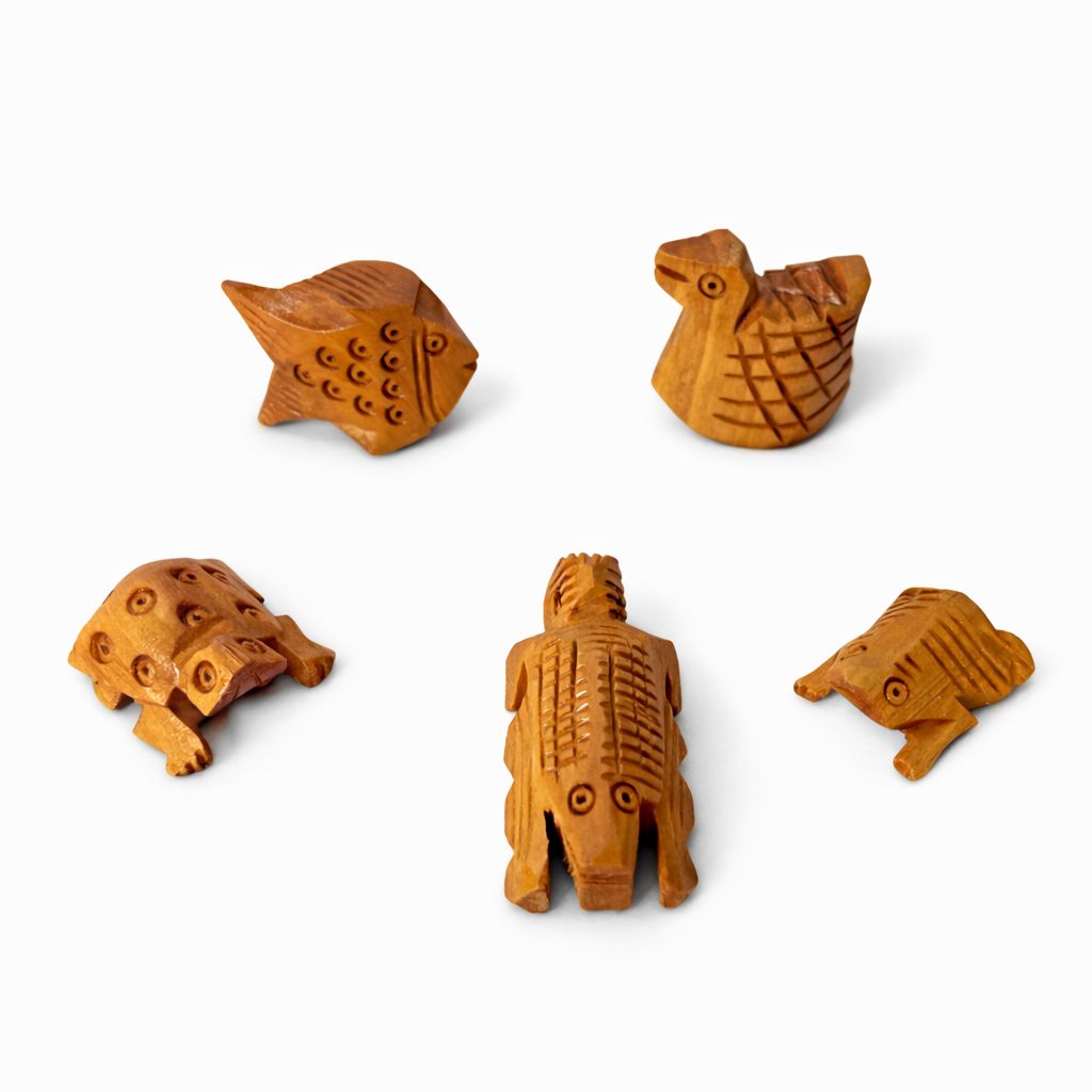 Jogan Meera Wooden Jal Khilone for Laddu Gopal Ji