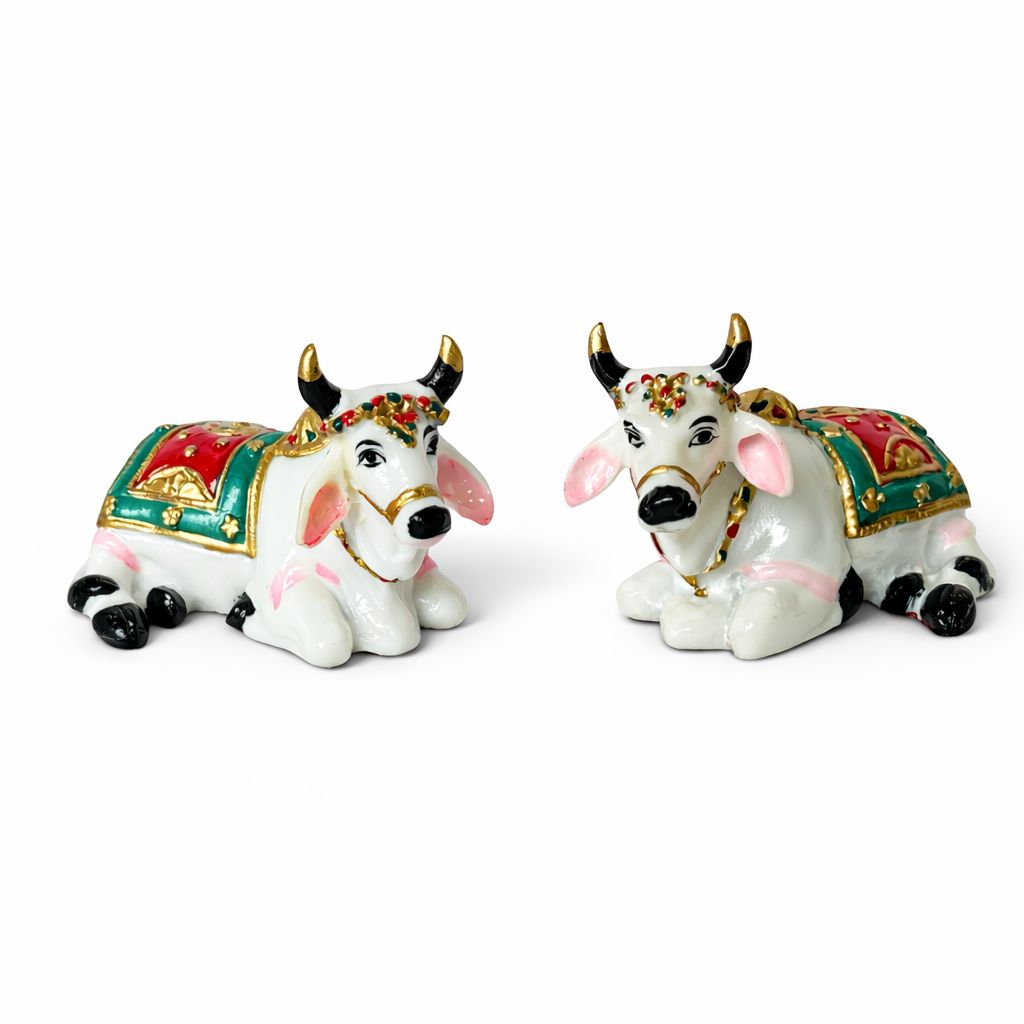 Jogan Meera Sitting Cow (Chin Material) for Laddu Gopal Ji